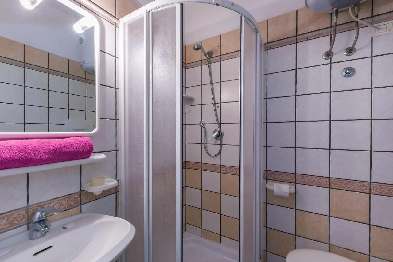 Villino Beatrice Fetovaia Apartment 0*,  Italy